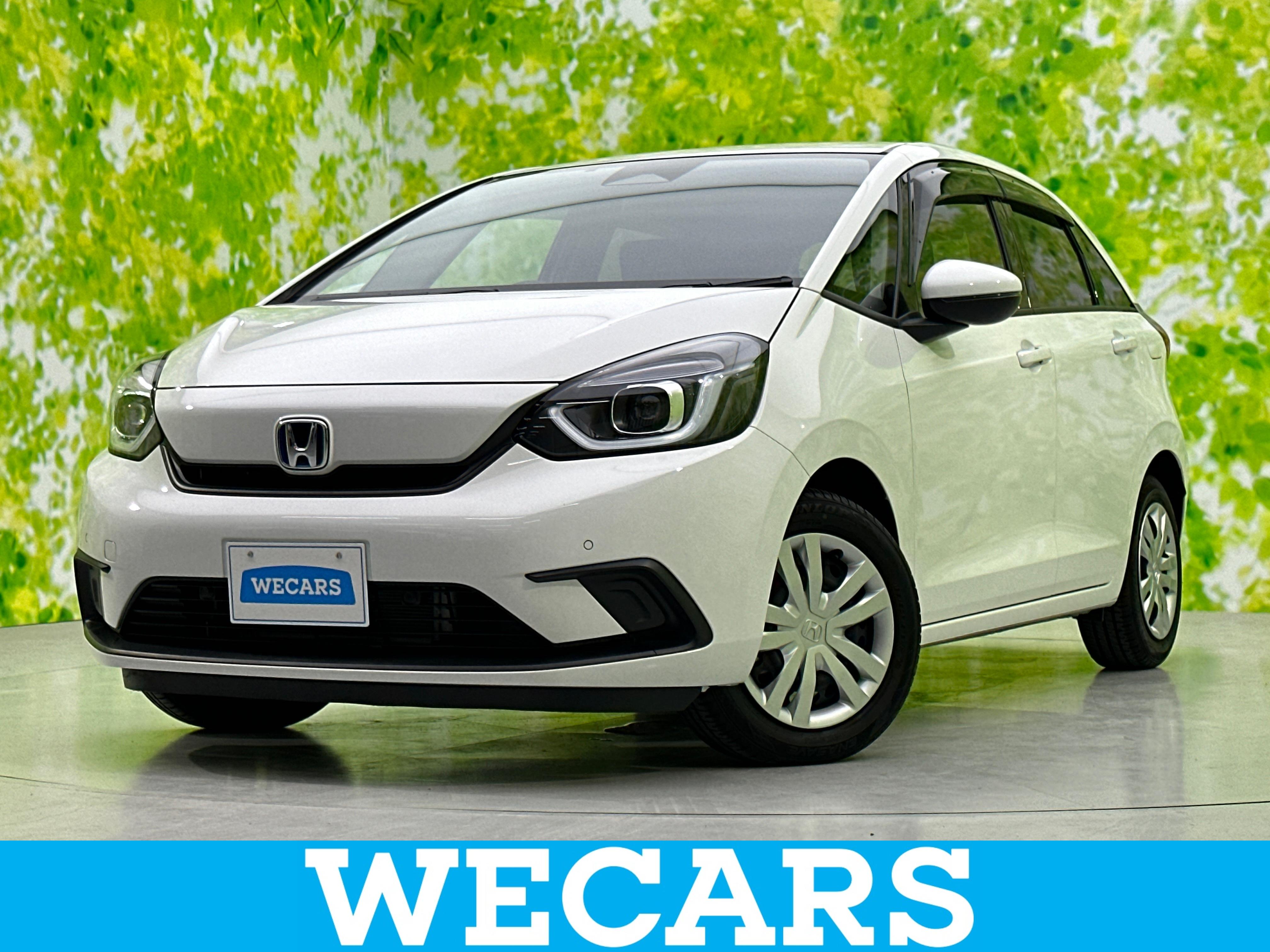 フィットハイブリッド】[平成26年]・走行94,376km・シルバー ホンダフィット ハイブリッド 11年落ち(2014年式/平成26年式)の