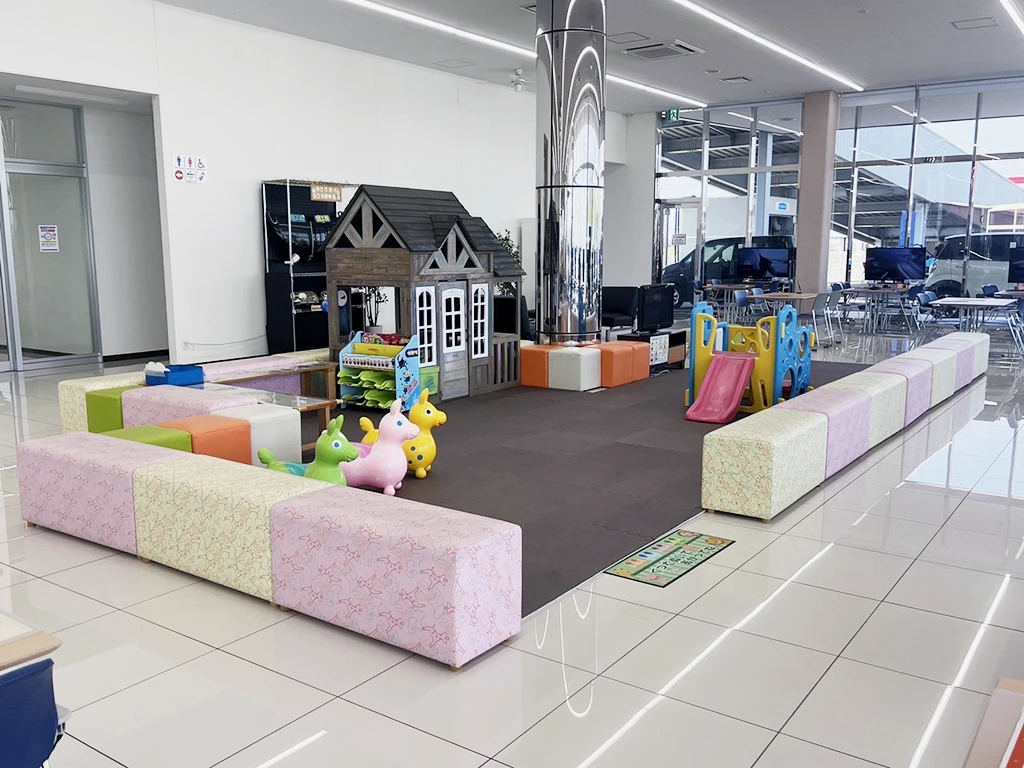 名古屋 施設紹介】 COLORS.366とは？ 名古屋・納屋橋、堀川沿いに佇む、食と