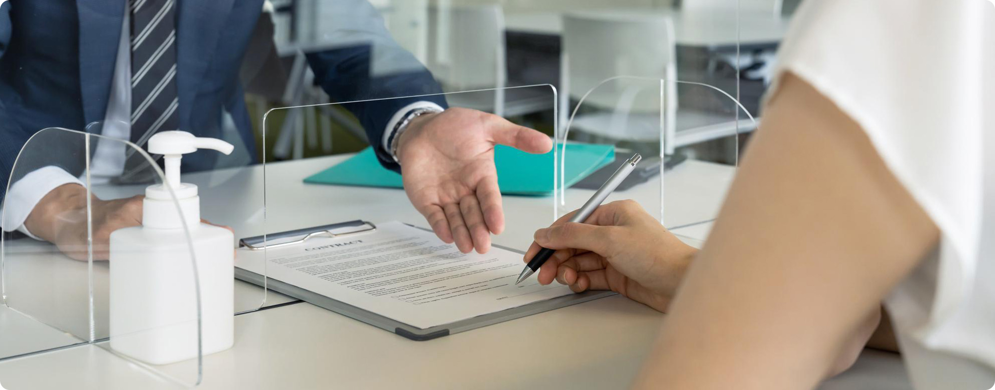 自動車検査証（車検証）の再発行はどこでできる？