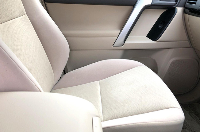 座席を取り外しても車検に通る？交通規則や保険の観点から解説